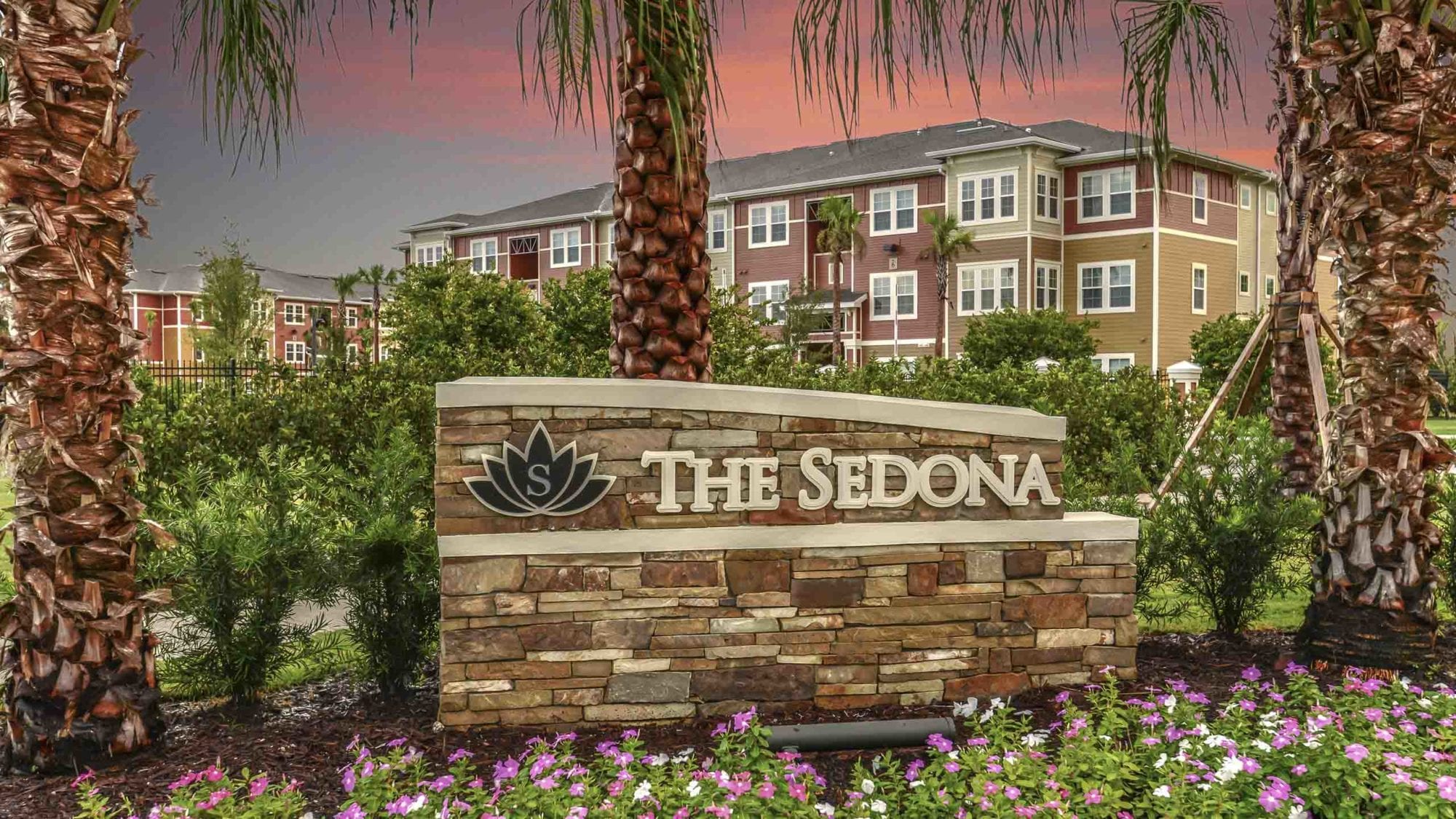 Tampa Bay Apartments | Commuter-Friendly | The Sedona